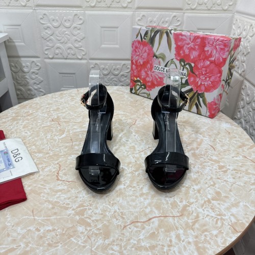 shoes DG 2024