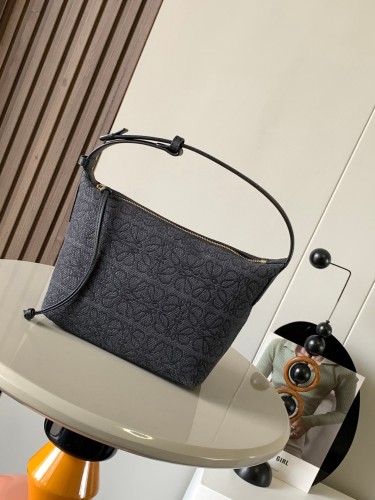 Loewe Cubi Anagram 9007