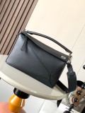 Loewe Jonathan Anderson 9017