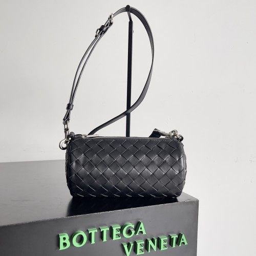 BV BOTTEGA VENETA 2024