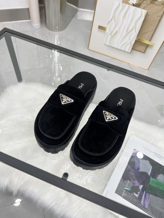 shoes Prada 2025