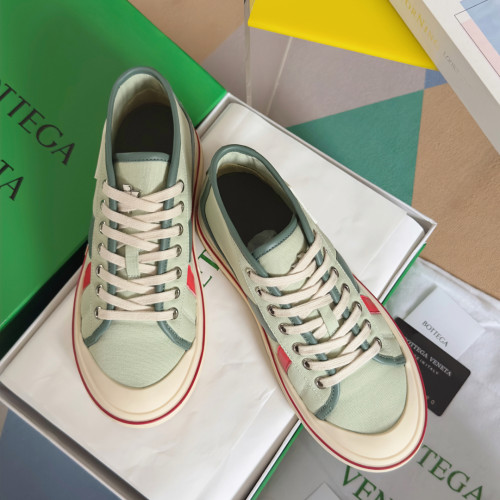 shoes Bottega Veneta 2025