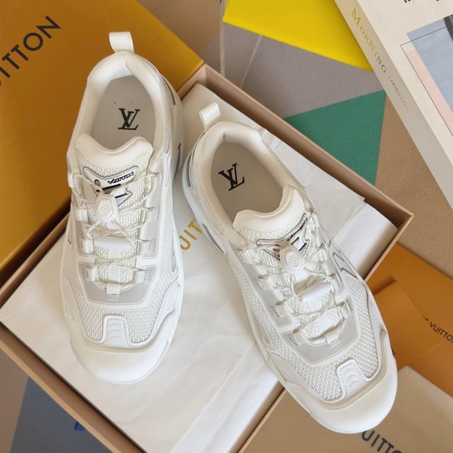 shoes LV Runner Tatic