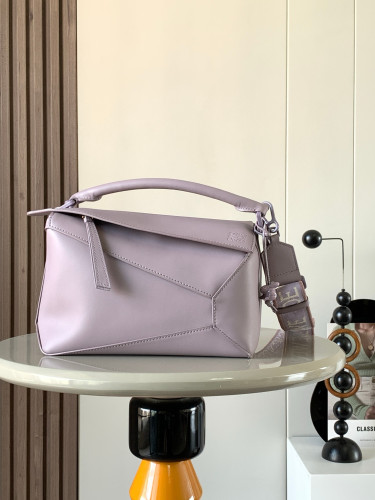 Loewe Puzzle 9001
