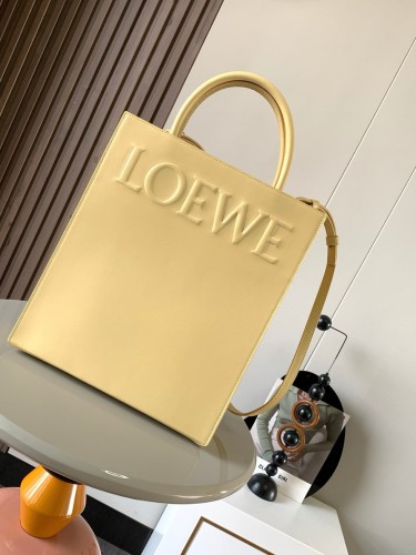 Loewe tandard Tote 9018
