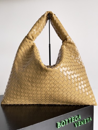 BV Bottega Veneta 1400