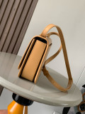 Loewe Anagram 9067