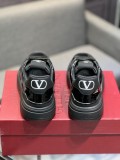 shoes Valentino 2025