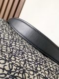 Loewe Anagram 9072