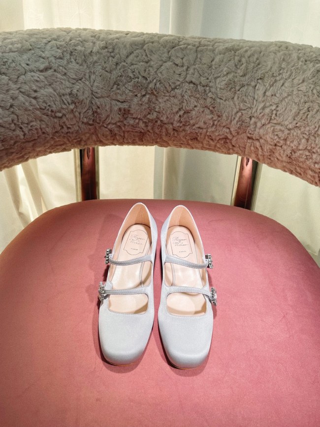 shoes 3440