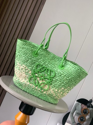 Loewe Corporacion Oficio 8008