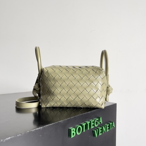 BV BOTTEGA VENETA 2024
