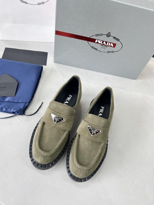 shoes Prada
