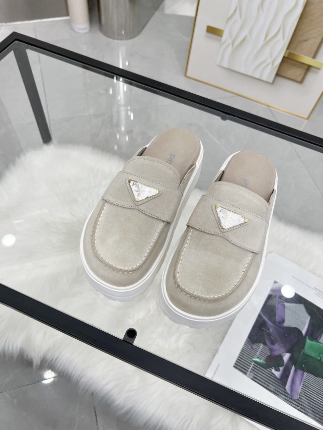 shoes Prada 2025