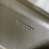 BV Bottega Veneta 7891
