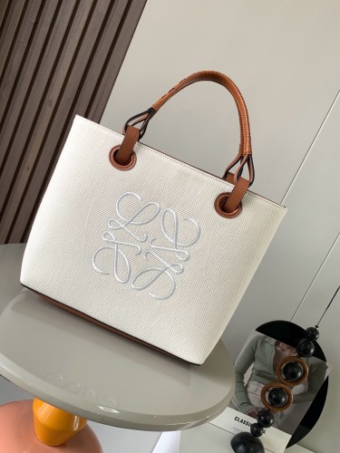 Loewe Anagram Tote 9300
