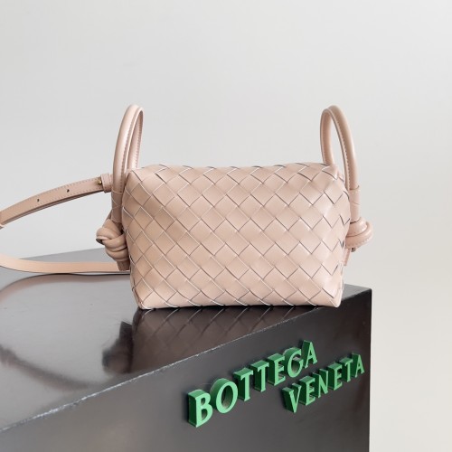 BV BOTTEGA VENETA 2024