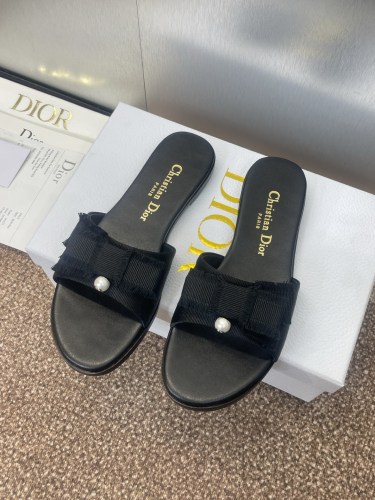 shoes Adiorble 2025