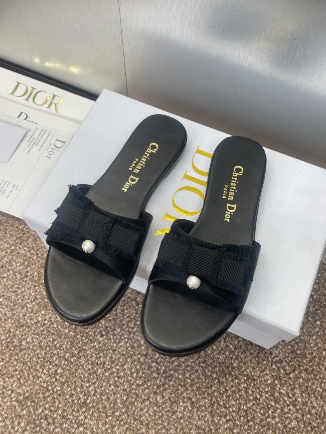 shoes Adiorble 2025