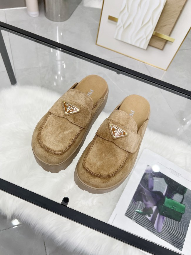 shoes Prada 2025