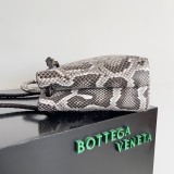BV BOTTEGA VENETA 2150