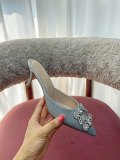 shoes Efflorescence 2025