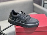 shoes Valentino 2025