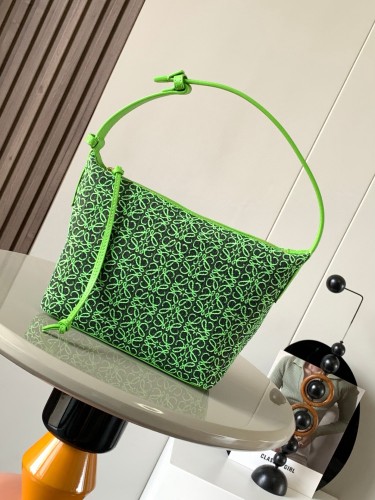 Loewe Cubi Anagram 9007