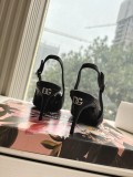 shoes DOLCE 2025