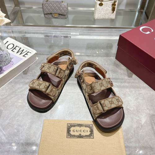 shoes GG 8818