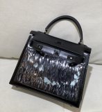 Hermes so black  box