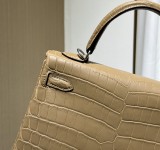 Hermes Kelly