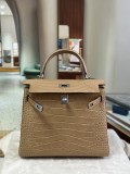 Hermes Kelly
