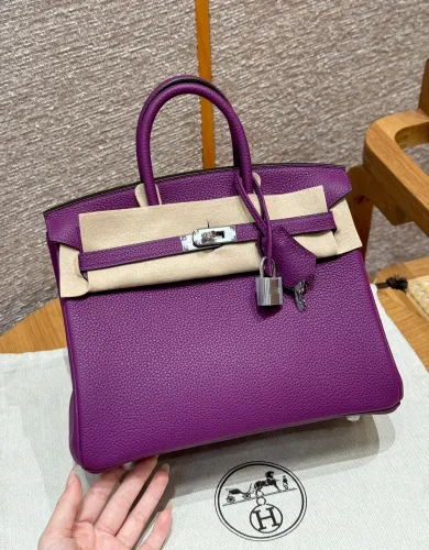 Hermes Togo From France
Hardware