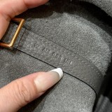 Hermes Picotin lock
Colour