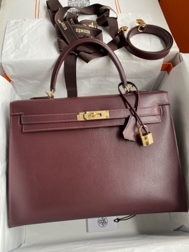 Hermes Kelly