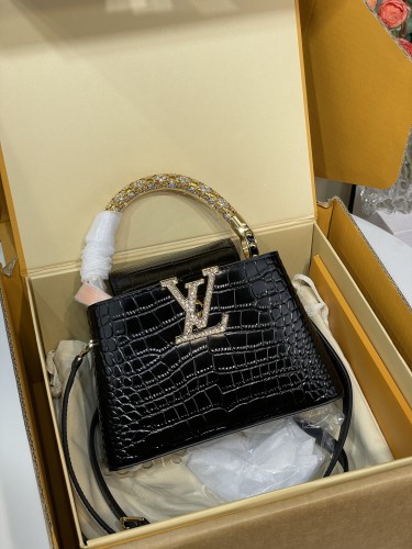 M14177 Black Crocodile-Embossed Capucines Mini Handbag 13.6 x 8 x 21 cm