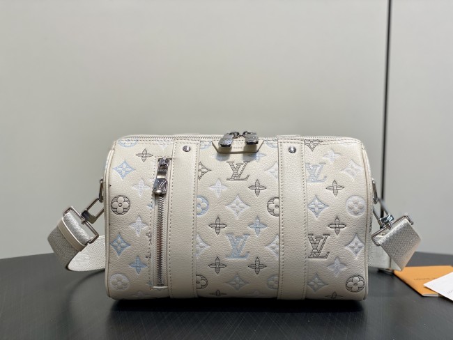 M28617 White Speedy City Keepall Bag