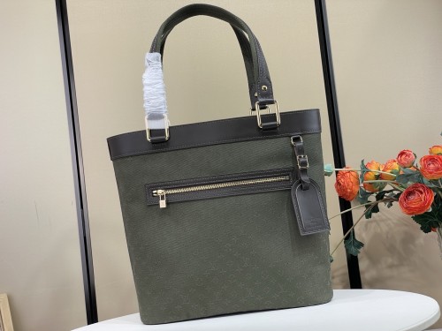 M92679 Lucille Large Pre-owned Tote Bag 30 × 29 × 9 cm