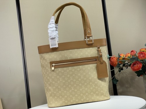  M92681 Lucille Large Vintage LV Handbag 30 × 29 × 9 cm