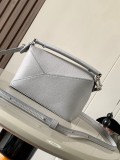 New Version Geometric Mini Puzzle Bag (18 x 12.5 x 8 cm) – Grey