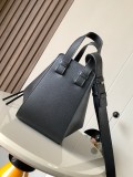 Hammock Bag (20cm x 19cm x 14cm) – Black Smooth Leather