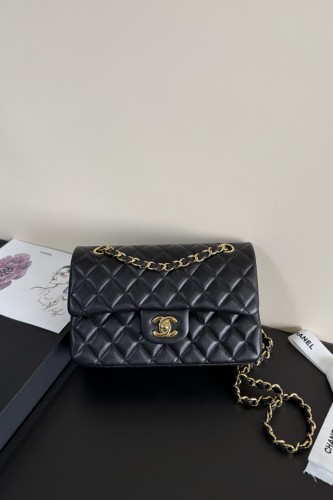 AS1117 Chanel Small Classic Flap Bag 23X14.5X6cm