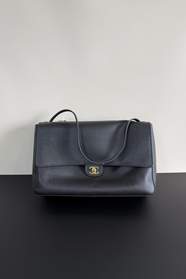 AS6233 Chanel 26S Jennie Maxi Flap Bag (26x38.5x11cm)