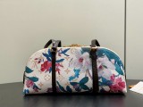 M29185 SQUIRE East-West Bag 29 x 14 x 8 cm