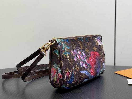 M29148 Pochette Accessoires Handbag 23.5 x 13.5 x 4 cm