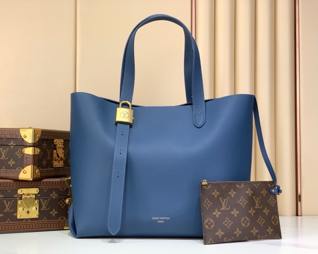 M25341 Low Key Cabas Bag 47.0 x 30.0 x 14.0 cm