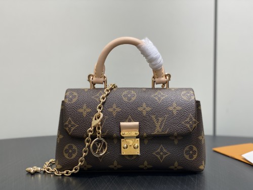 M28426 Monogram Nano Madeleine Handbag 21 x 12.5 x 6 cm