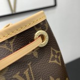 M46976 Noé Bucket Bag 36 x 20 x 27.5 cm