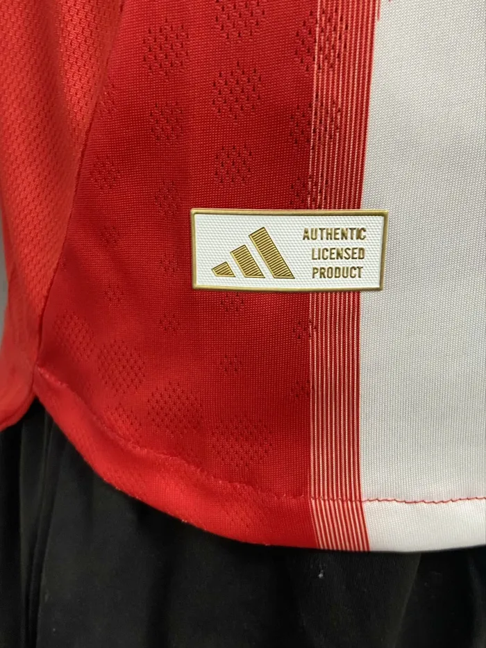 25-26 Bayern Home Player Version Soccer Jersey